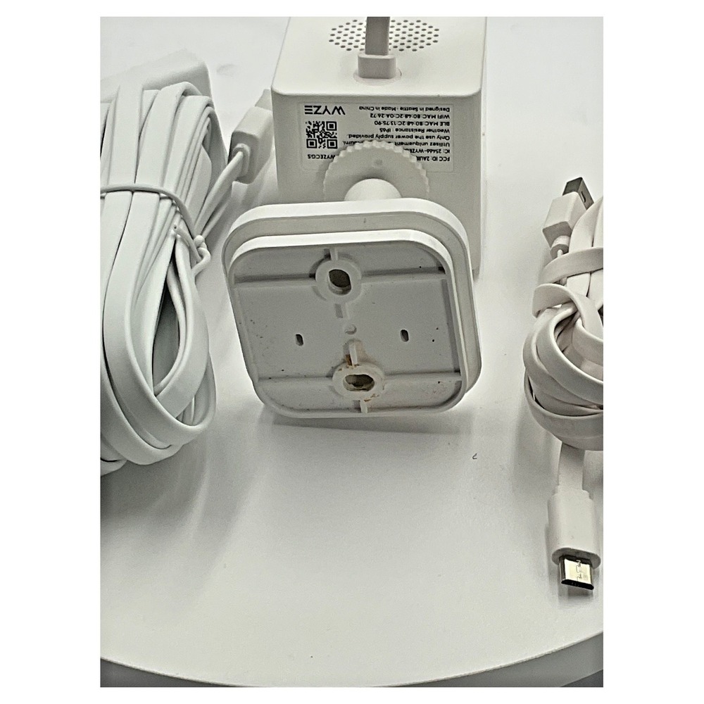 Wyze OG Wired Security Camera with 25ft Extension Cord - Picture 3 of 3